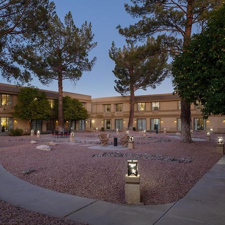 Wyndham Tucson Airport Hotel & Conference Center Bagian luar foto