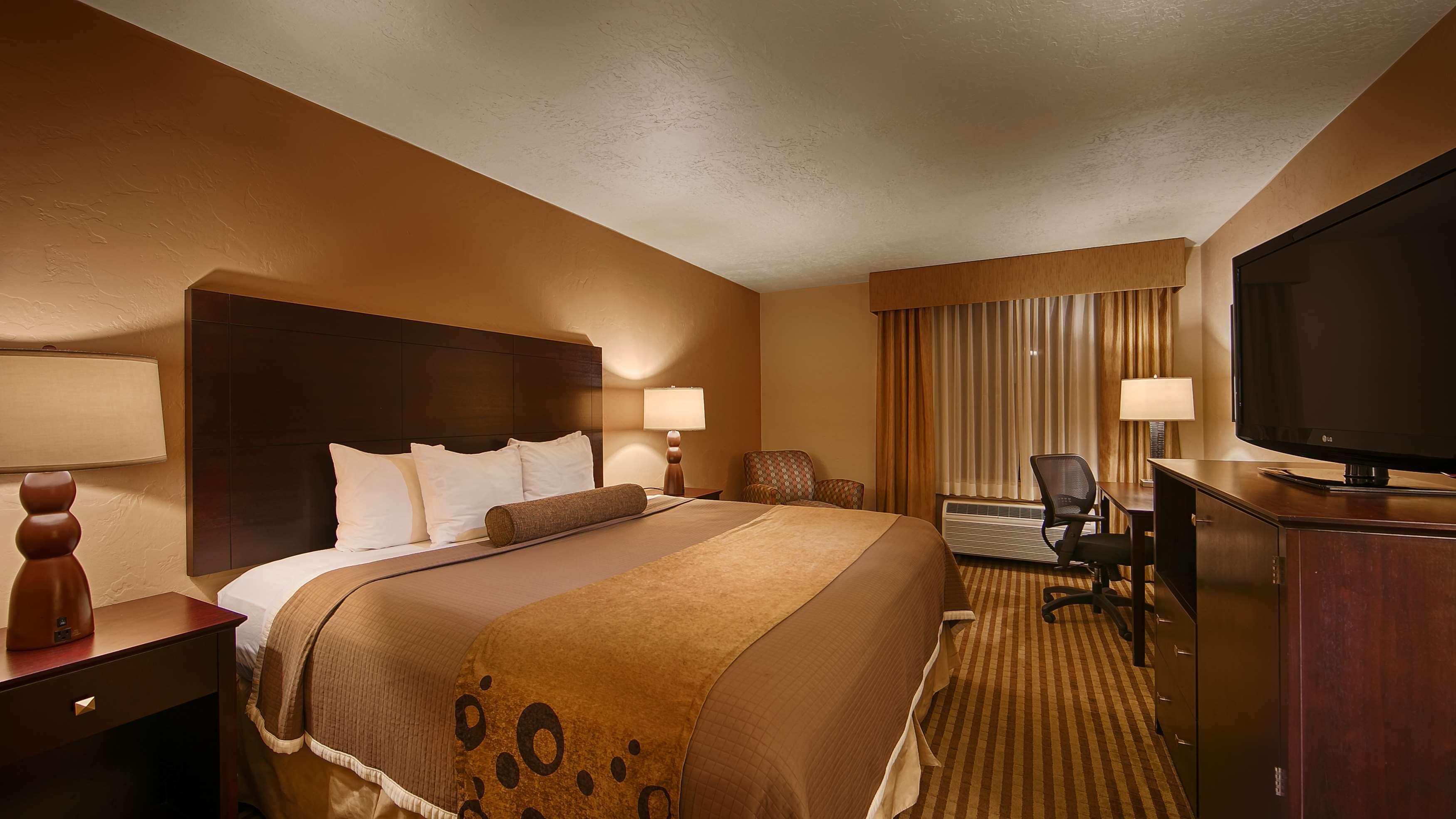 Wyndham Tucson Airport Hotel & Conference Center Bagian luar foto