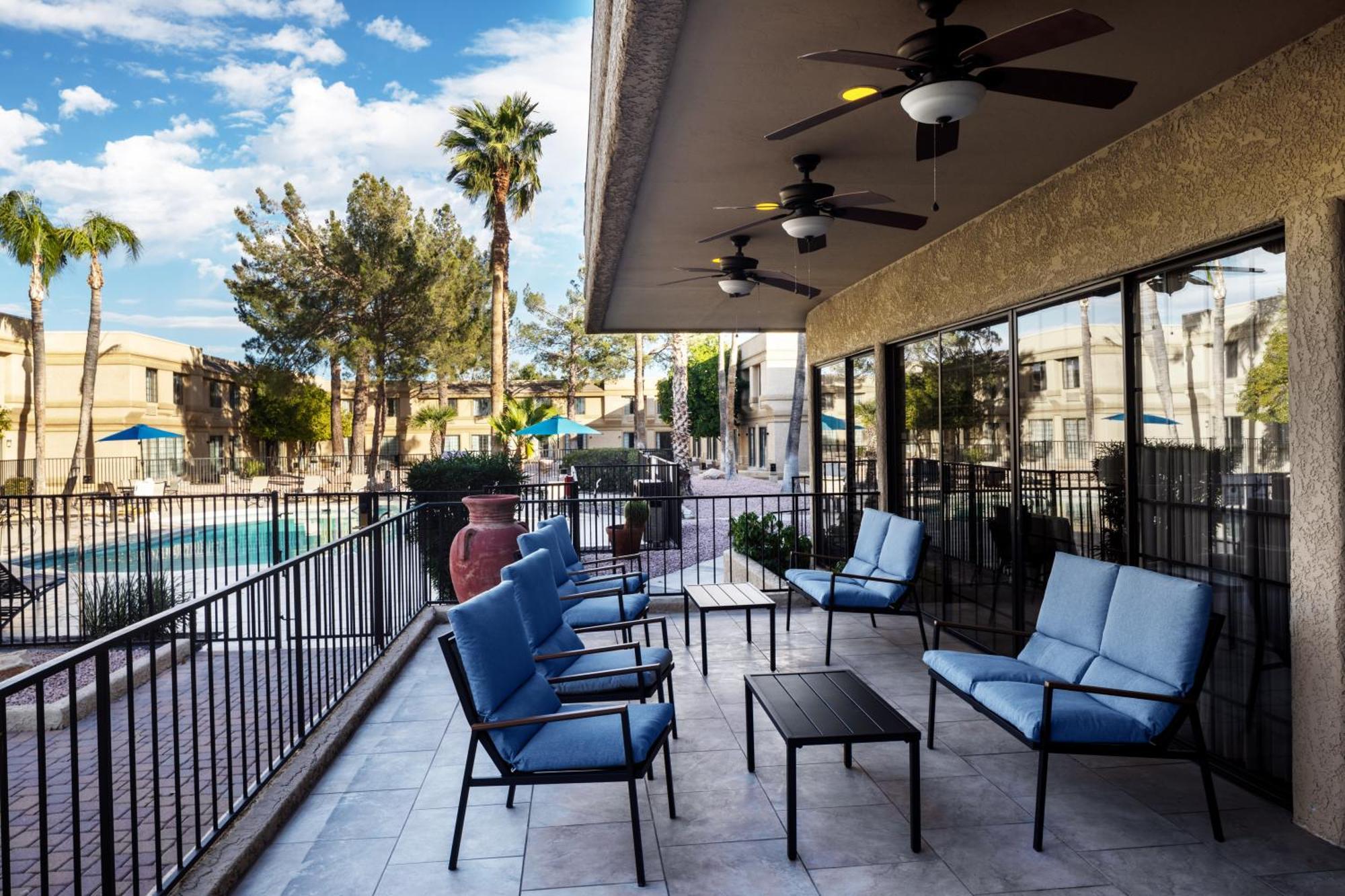 Wyndham Tucson Airport Hotel & Conference Center Bagian luar foto