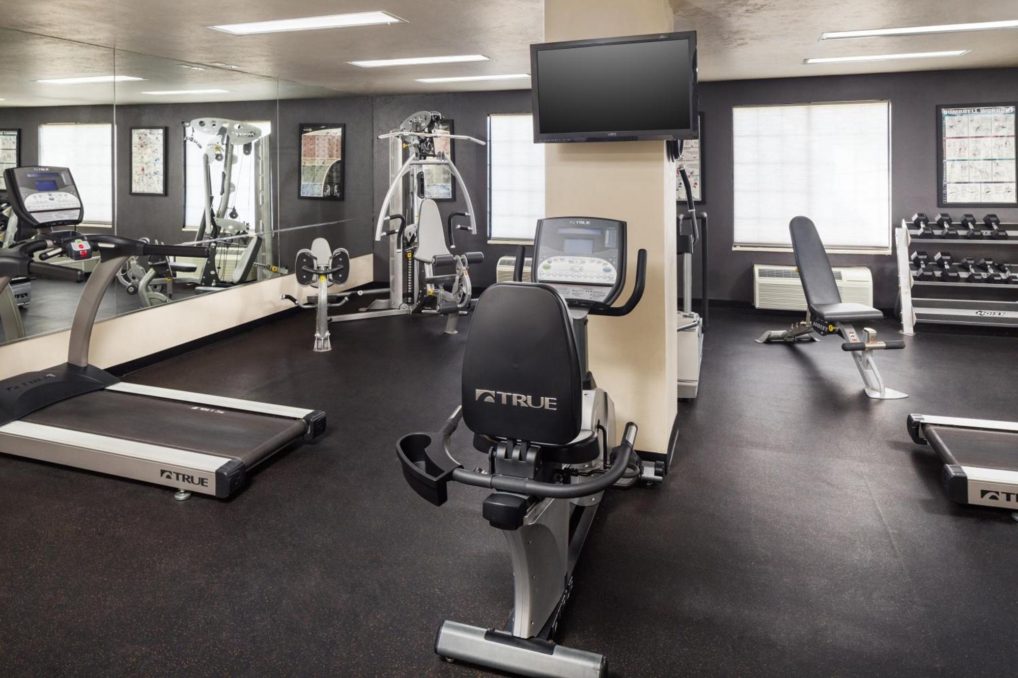 Wyndham Tucson Airport Hotel & Conference Center Bagian luar foto