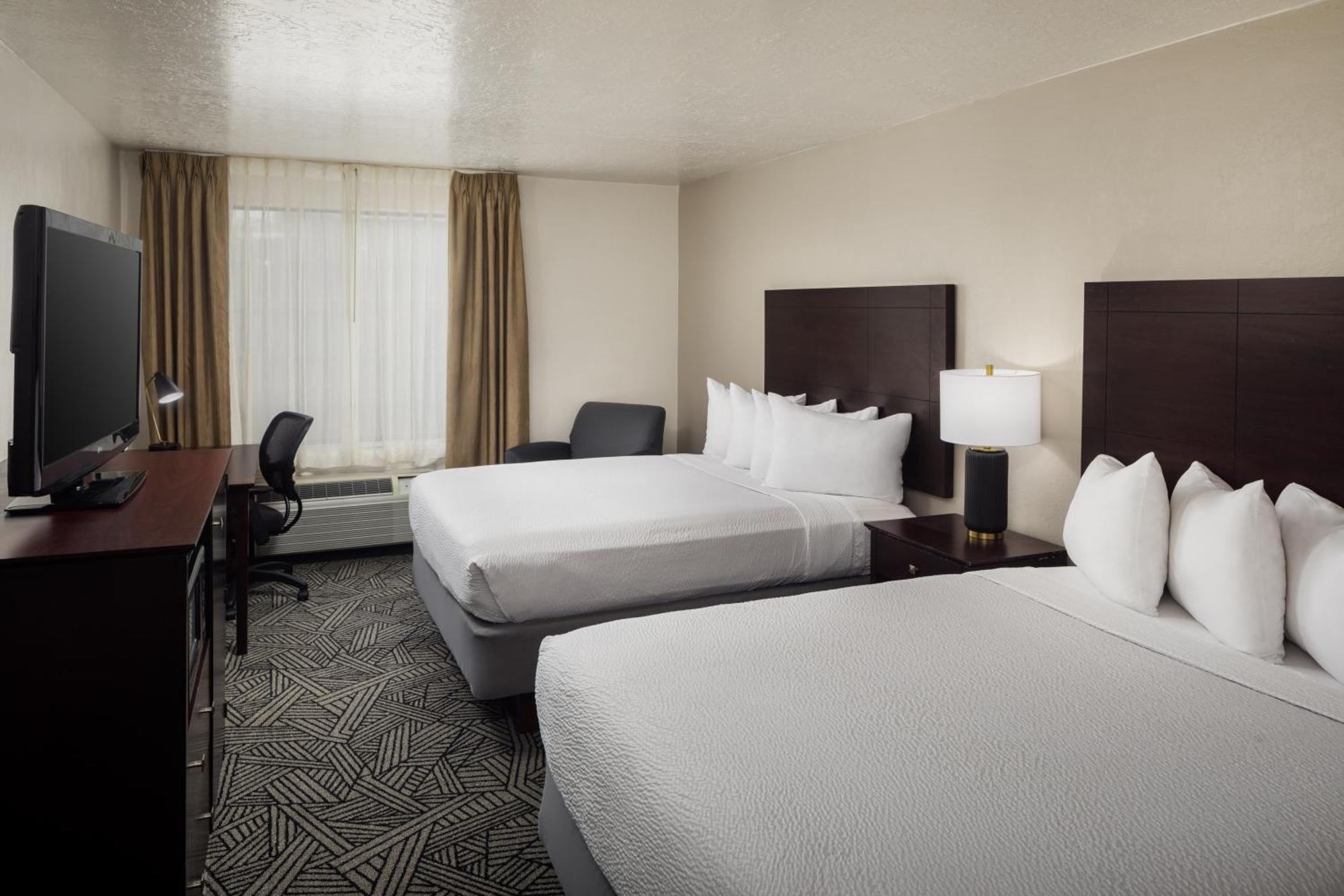 Wyndham Tucson Airport Hotel & Conference Center Bagian luar foto